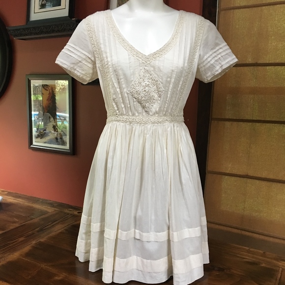 Urban Outfitters - Thistlepearl Dresses & Skirts - Urban Outfitters Thistlepearl Pin tuck Dress